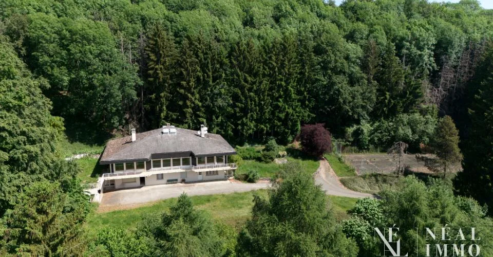 PROPRIETE A POTENTIEL EN PLEINE NATURE