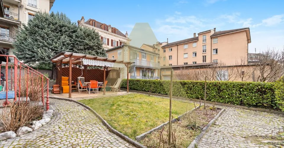 Maison de ville à fort potentiel – Centre de Lausanne