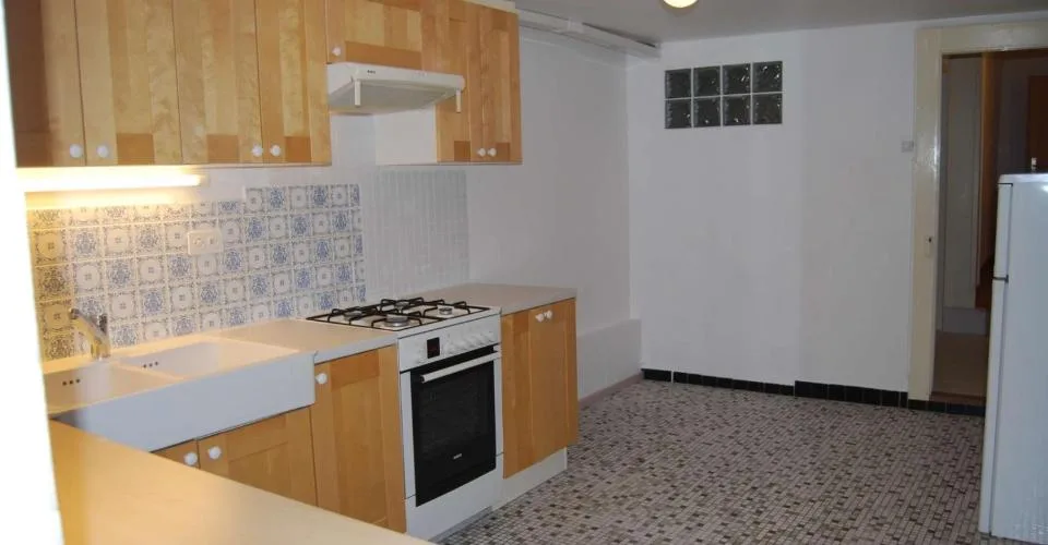 Immeuble de rendement de 7 lots