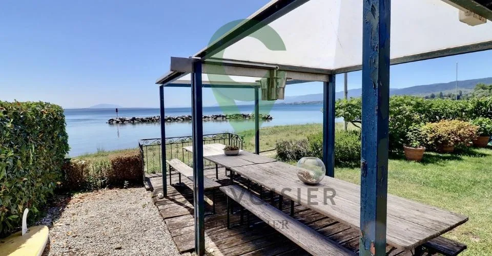 Maison d'exception au bord du Lac Léman