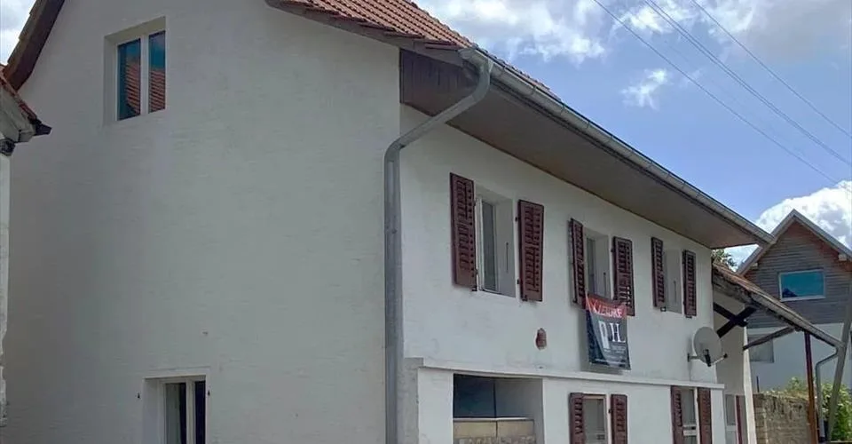 Maison à rénover! Avec beaucoup de potentiel