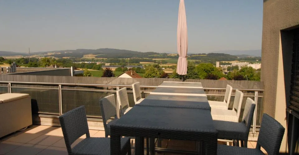 A vendre a Payerne, magnifique attique de 7 pièces de 194 m2 avec 2 terrasses – Foto 3 von 29