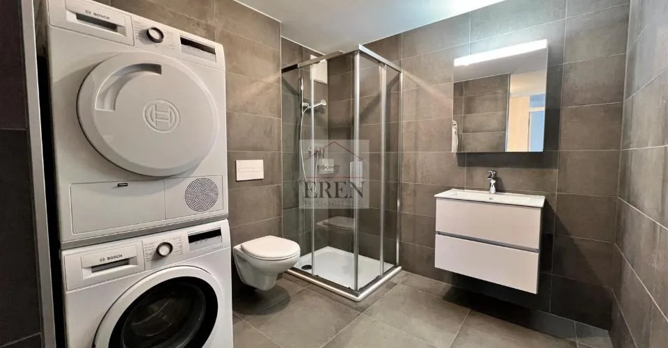 Spacieux attique 2,5p de 90m2 et grande terrasse de 29 m2 au centre de Fully – photo 29 sur 35