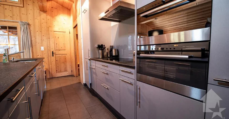Séduisant appartement en duplex au centre du village – Foto 6 von 13