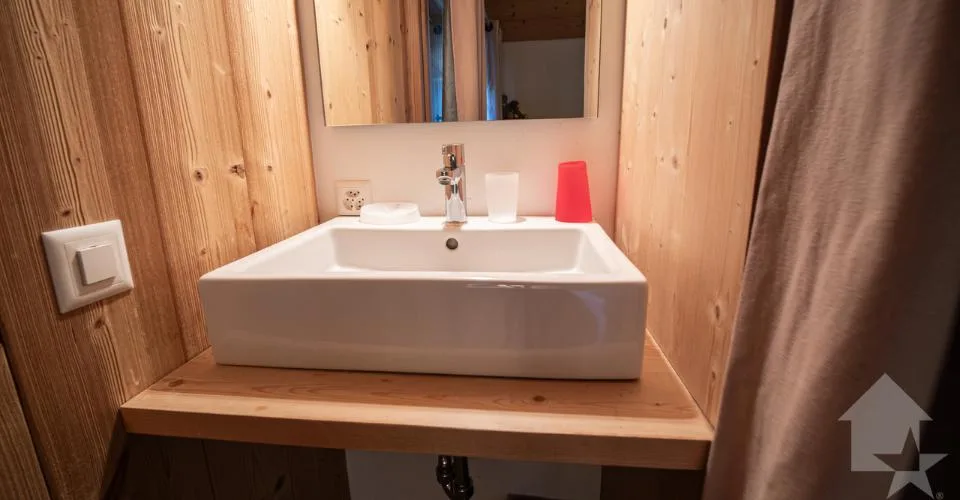 Séduisant appartement en duplex au centre du village – Foto 12 von 13