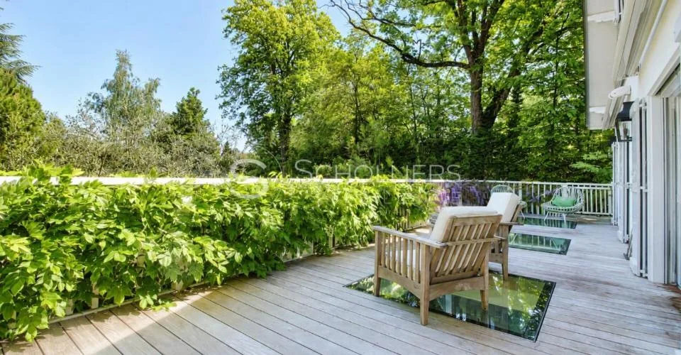 Propriété de prestige à Collonge-Bellerive