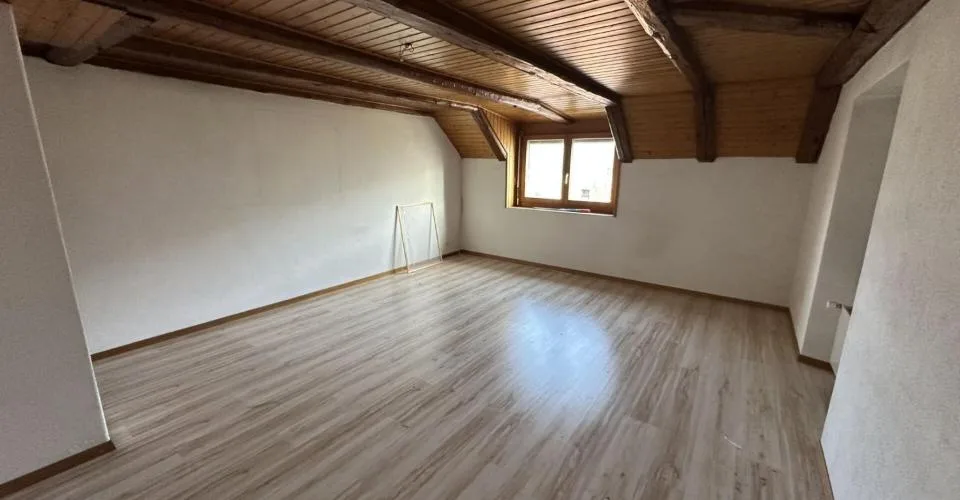 St-Imier, immeuble de 5 appartements avec possibilité d'acquérir 10 garages