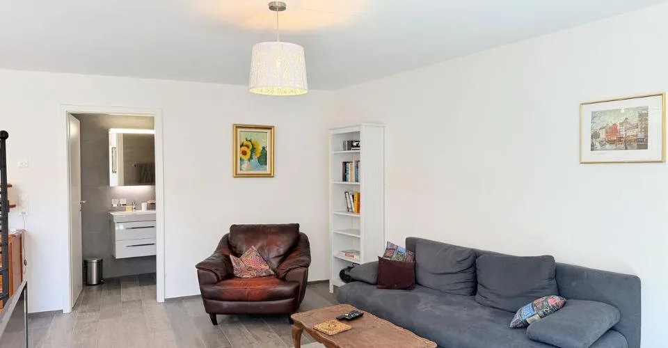 Joli 2.5 pièces au centre-ville ! – foto 2 di 3