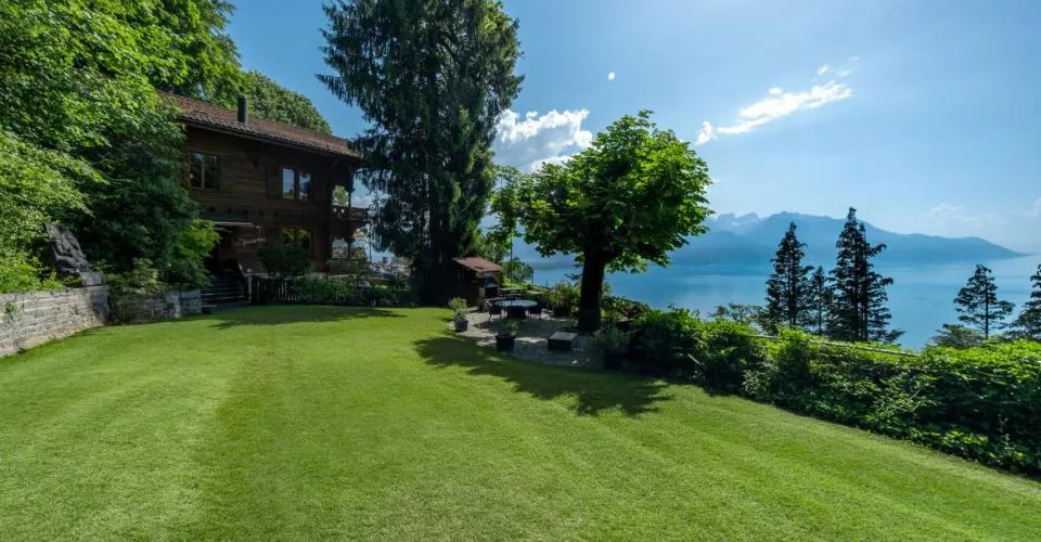 Chalet historique avec une vue imprenable sur le lac !