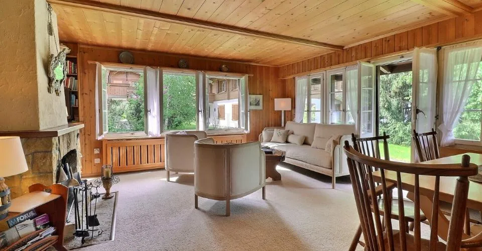 Rareté ! Terrain à bâtir avec chalet à renover – Foto 2 von 6