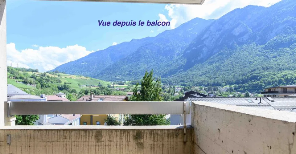 APPARTEMENT 4,5pces, CENTRE, CALME