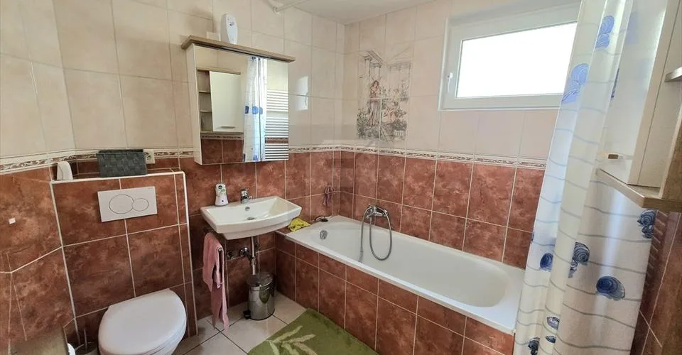 A vendre maison villageoise sise à Granois – Foto 7 von 13
