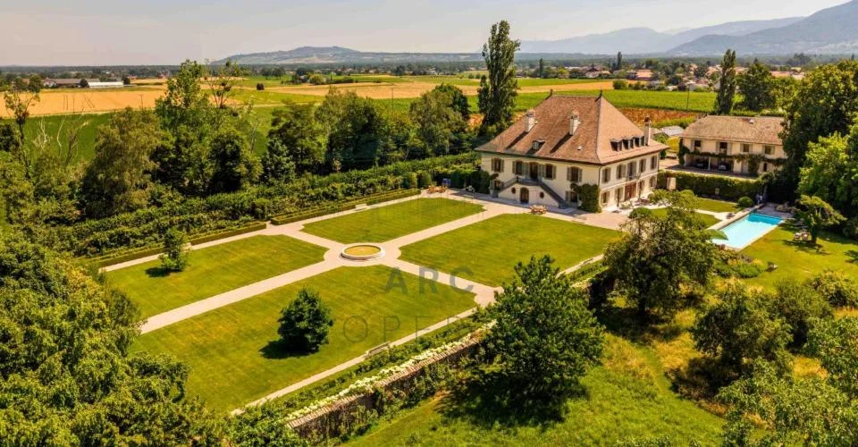 DOMAINE D'EXCEPTION ? CHÂTEAU DE MERLINGE