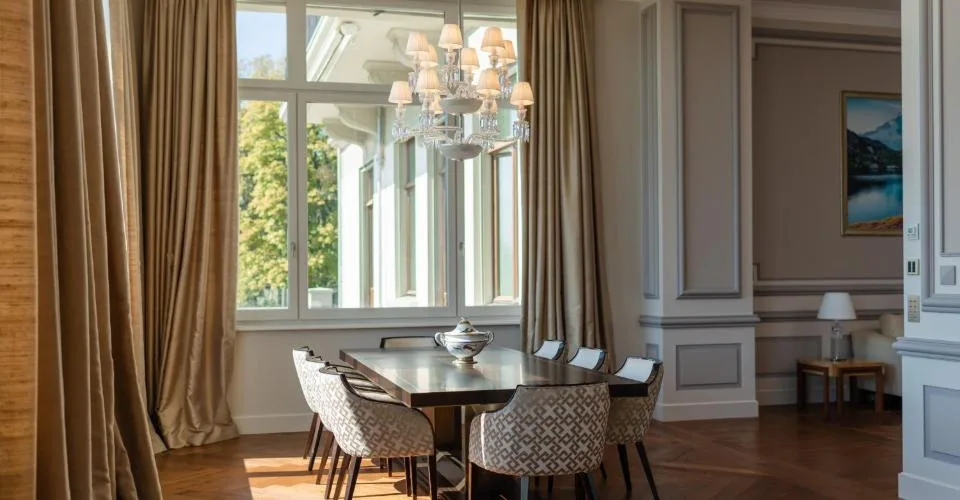Résidence luxueuse avec grande terrasse et vue imprenable sur le lac L – foto 3 di 13