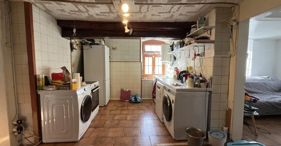 Belle ferme avec permis de construire pour 5 appartements.