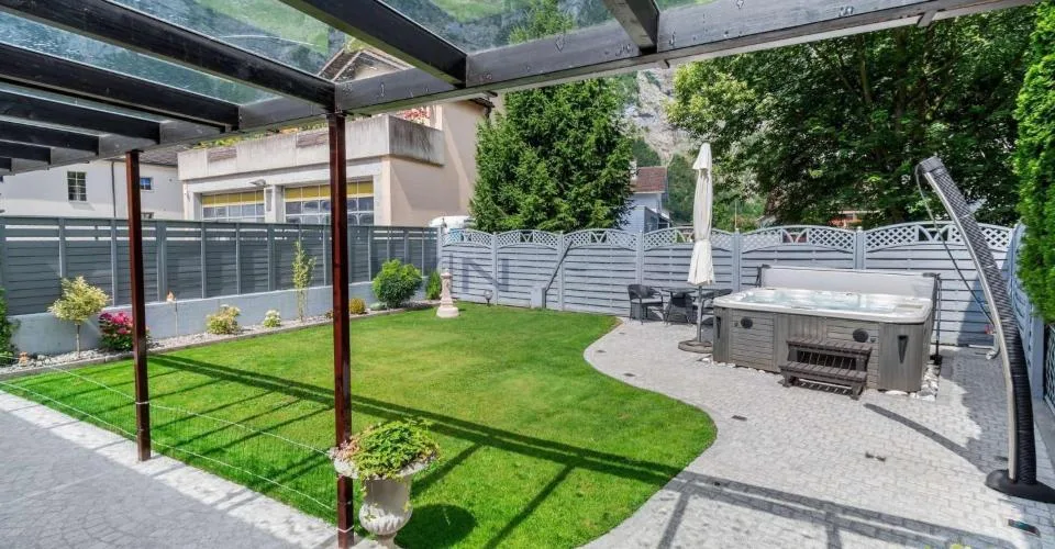 Maison d'exception : Calme & entièrement neuve