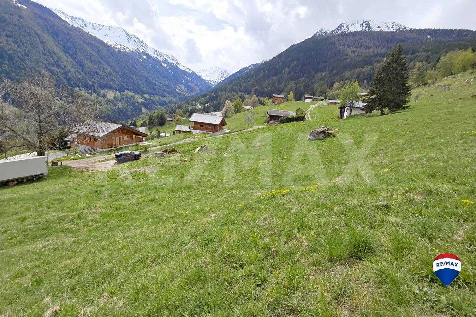 Terrain à bâtir pour 1 à 2 maisons en zone H20 – Foto 8 von 11