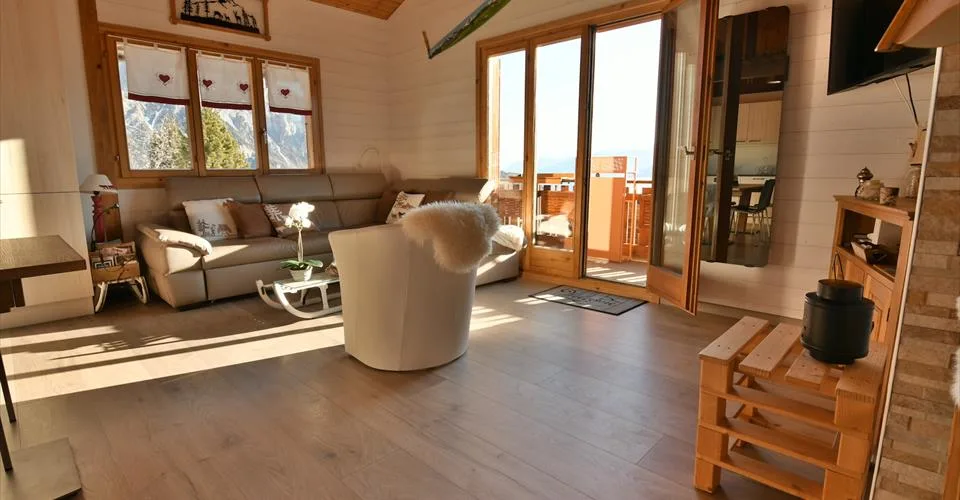 Magnifique duplex entièrement rénové aux Mayens-de-Chamoson/Ovronnaz