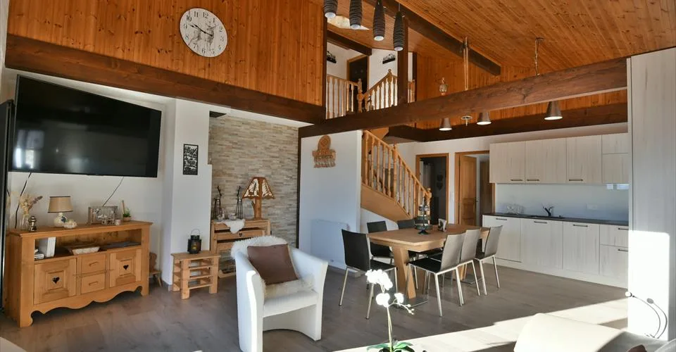 Magnifique duplex entièrement rénové aux Mayens-de-Chamoson/Ovronnaz