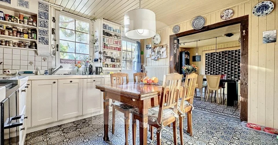Magnifique corps de ferme au coeur du village de Bernex