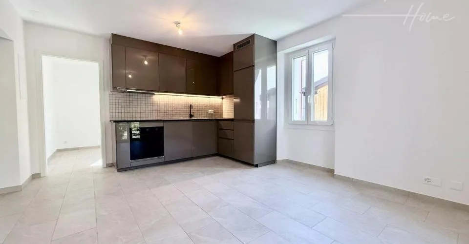 Splendide immeuble rénové avec cachet au coeur du vieux village de Vét
