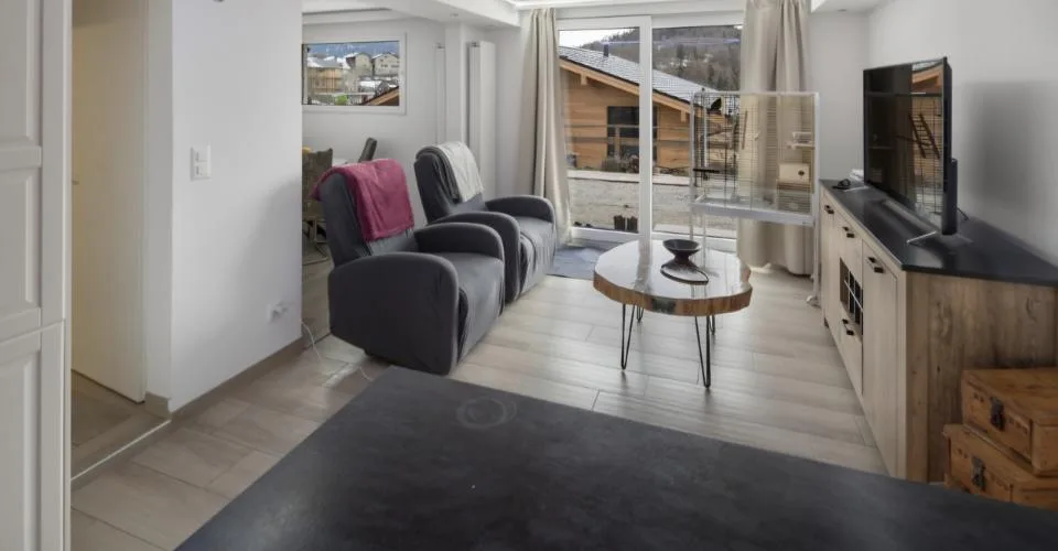 Superbe chalet au charme authentique – photo 4 sur 13