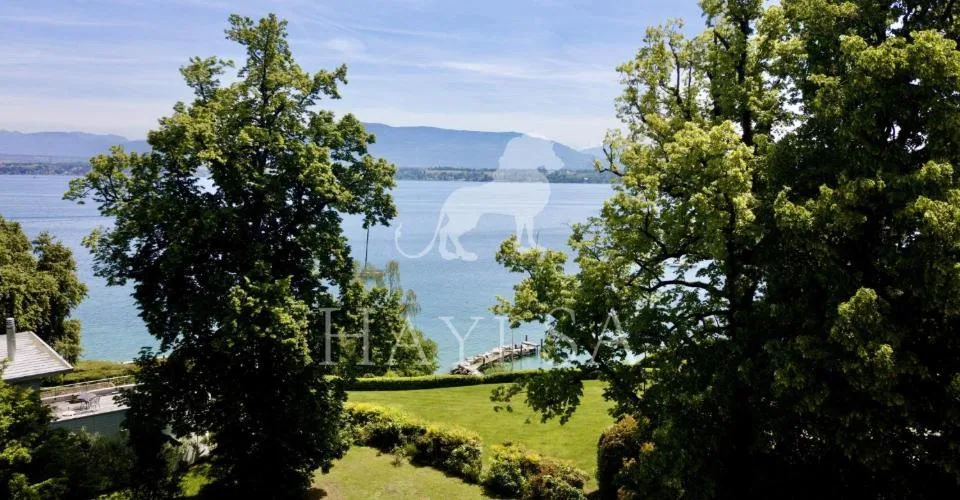 Versoix : Propriété d'exception à sublimer, à proximité immédiate du lac