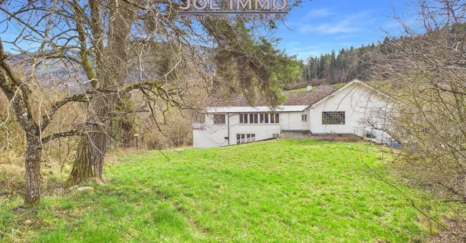 Propriété de caractère avec 3 appartements et terrain à bâtir à Perrefitte – foto 3 di 13
