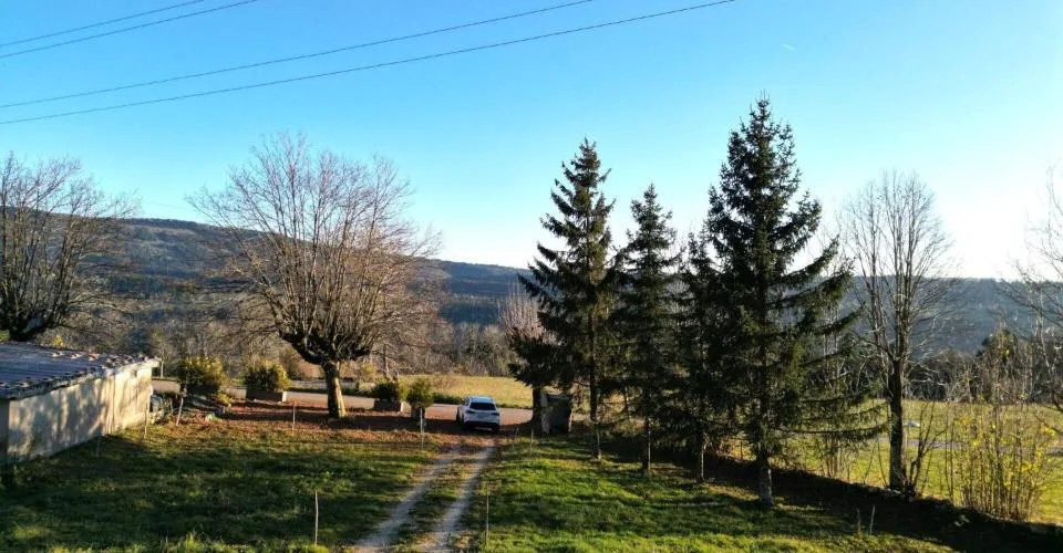 Mont-Soleil, charmant chalet de 4.5 pièces en pleine nature avec garage – Foto 13 von 13