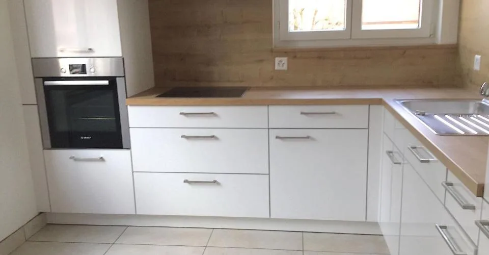 ARI-253 - Immeuble de 3 appartements, 3 garages et 2 places de parking à proximité de la gare CFF – Foto 11 von 12