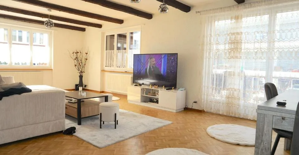 ARI-253 - Immeuble de 3 appartements, 3 garages et 2 places de parking à proximité de la gare CFF – Foto 7 von 12