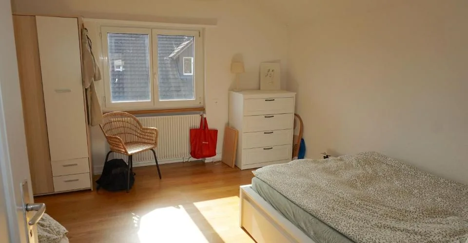 ARI-253 - Immeuble de 3 appartements, 3 garages et 2 places de parking à proximité de la gare CFF – Foto 5 von 12