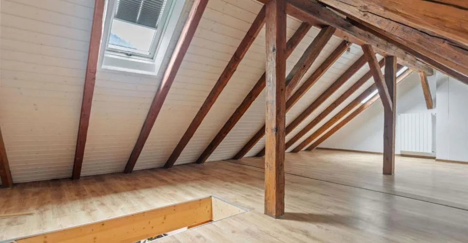 St-Imier, maison de caractère - Parfaite pour famille et activité professionnelle