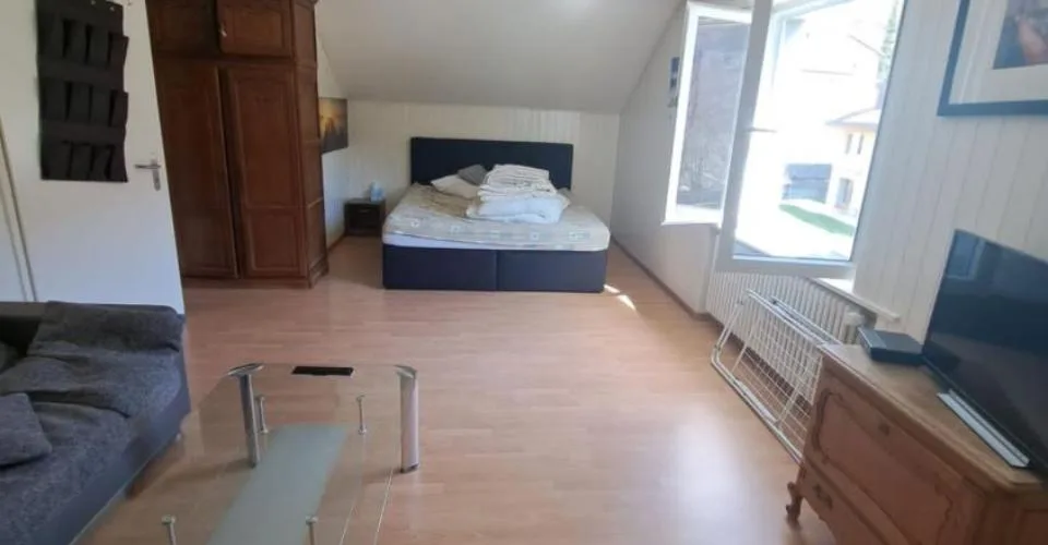 Frinvillier, immeuble de rendement 6 app, 4 garages - entièrement loué