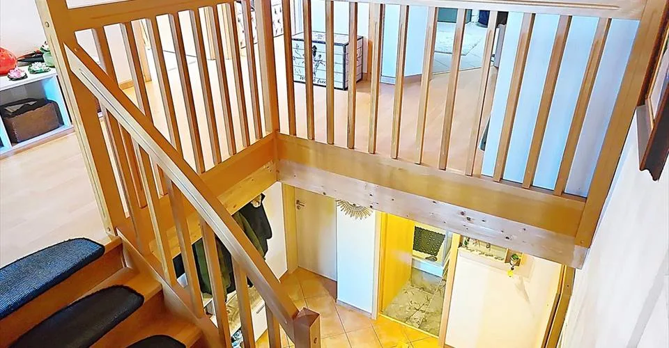 IMMEUBLE POUR INVESTISSEMENT LOCATIF - TRES BONNE CONDITION PROCHE PAYERNE ET ESTAVAYER (FR)