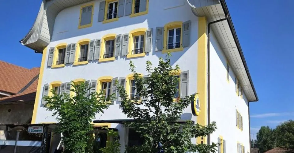 IMMEUBLE POUR INVESTISSEMENT LOCATIF - TRES BONNE CONDITION PROCHE PAYERNE ET ESTAVAYER (FR)