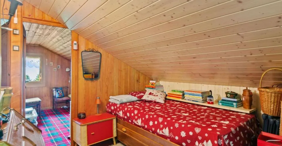 Mont-Soleil, chalet en bordure de forêt avec vue sur Chasseral – photo 9 sur 13