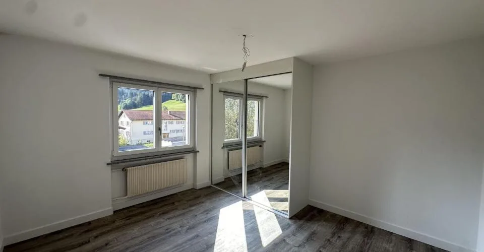 Bévilard, immeuble refait à neuf de 6 appartements et 2 garages – foto 9 di 13