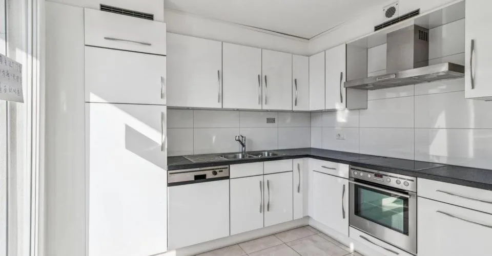 Rare attique-duplex moderne à Lausanne