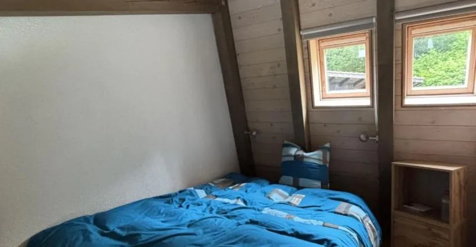 Exklusives Ferienhaus mit grossem Umschwung an äusserst ruhiger Lage