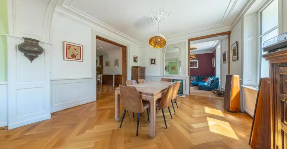 Elégante maison de maître dans un cadre rare et préservé