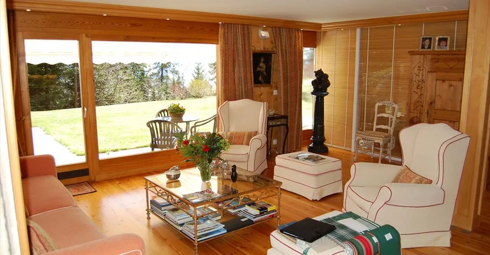Appartement 5 pces 1/2 avec piscine privée – foto 2 di 16