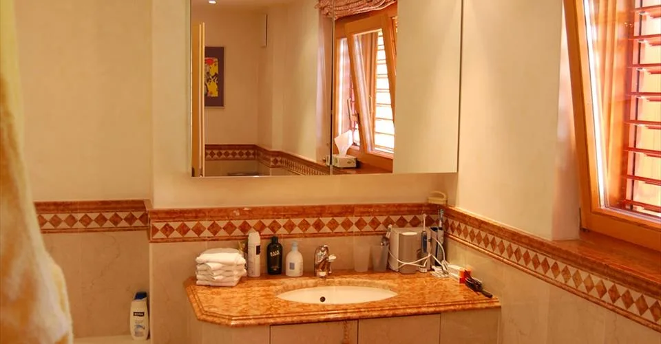 Appartement 5 pces 1/2 avec piscine privée – foto 12 di 16