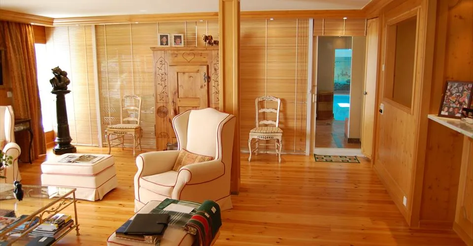 Appartement 5 pces 1/2 avec piscine privée – foto 4 di 16