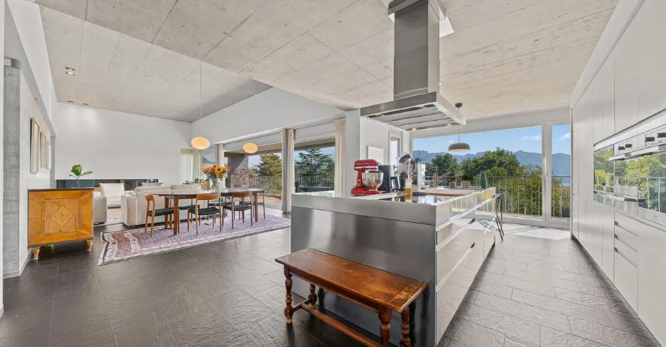 Superbe appartement de standing dans un secteur recherché de St-Légier – Foto 3 von 8