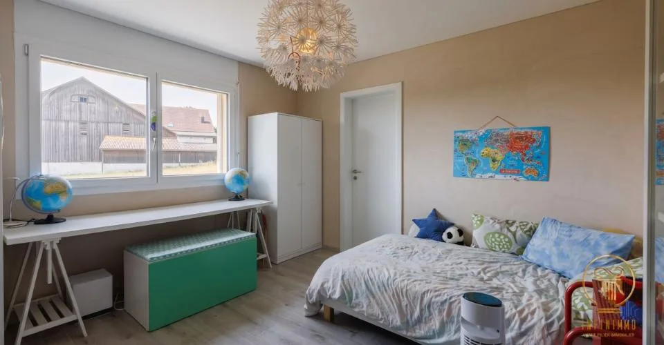 CARROUGE (VD), OBJET RARE ! Maison individuelle de 5.5 pièces avec vue sur le Moléson.