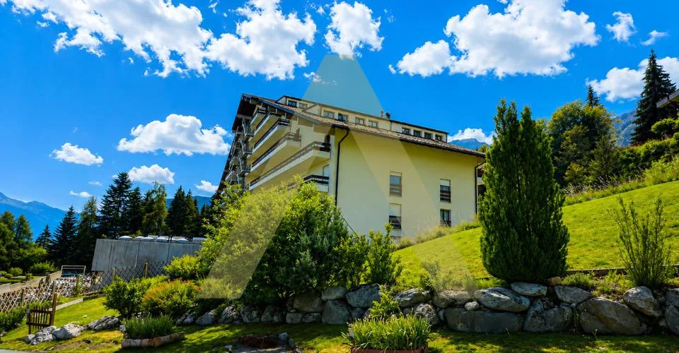 Grand 2,5 pièces avec balcon dans un cadre verdoyant