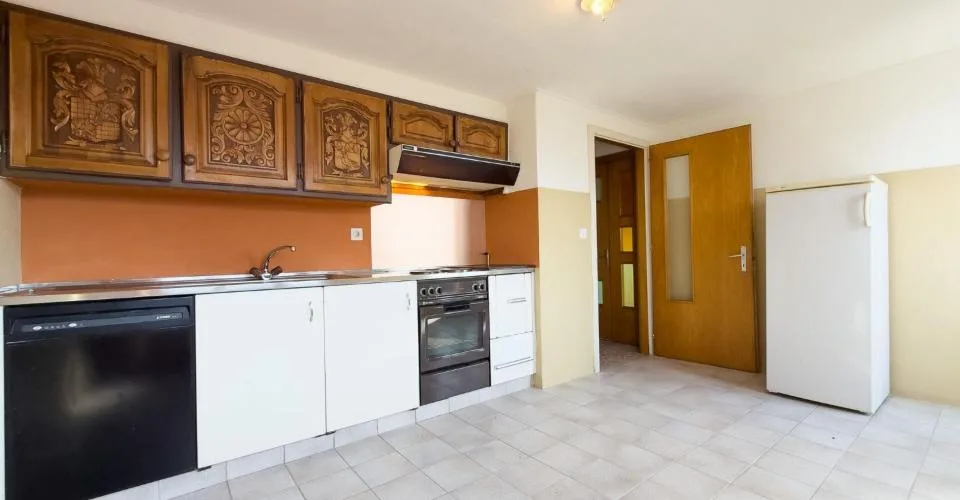 Charmant appartement avec vue panoramique sur la vallée – Foto 2 von 7