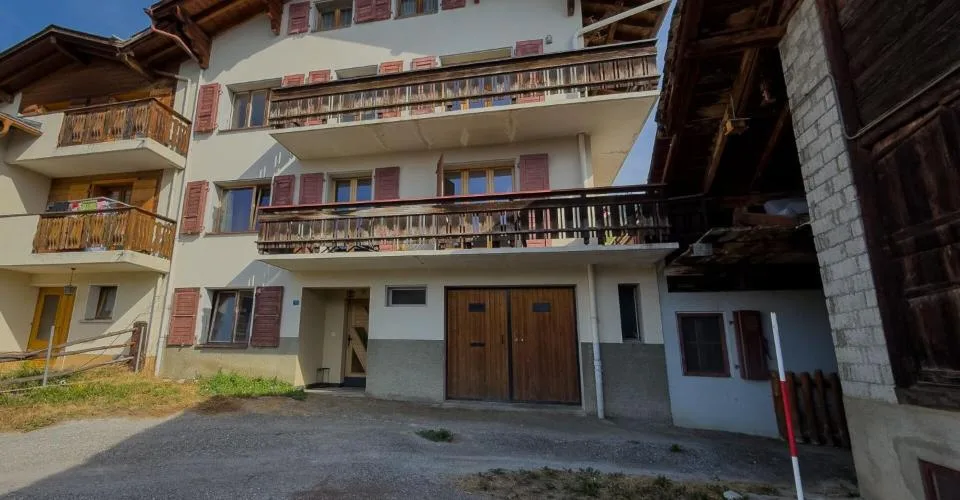 Charmant appartement avec vue panoramique sur la vallée – Foto 7 von 7