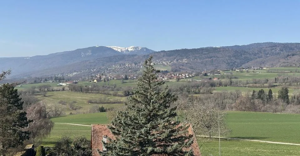 Lot 4 - Grand appartement en triplex